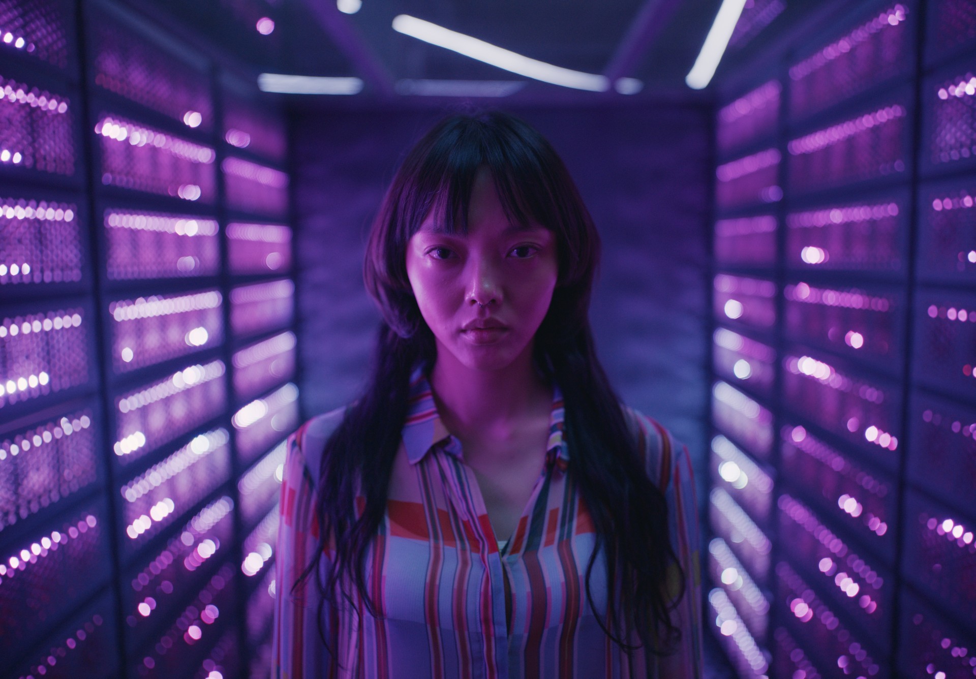 Electric Child   Akiko in Server